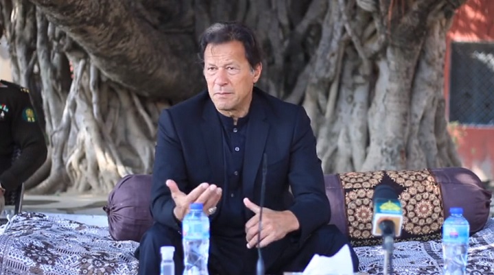 Imran Khan in the Uzbekistan capital talking about the dynasty of the Mughal empire 